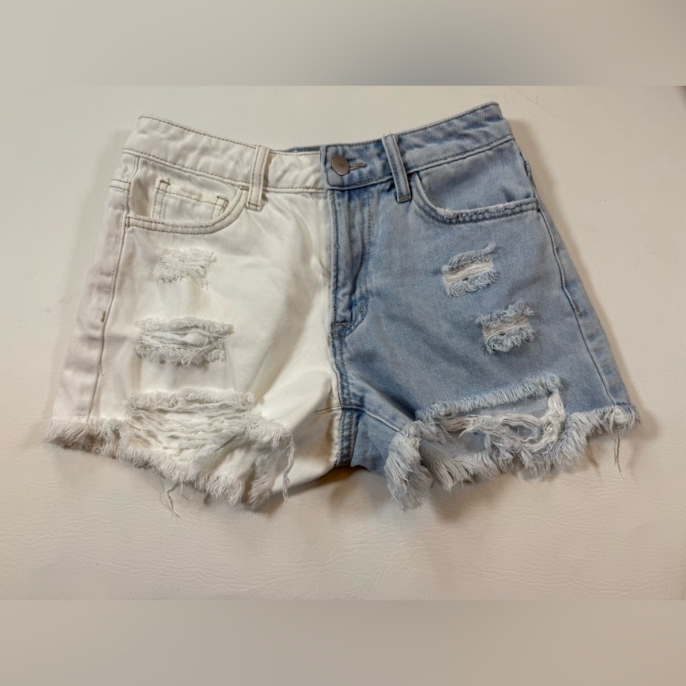 Altar’d State Color Block Jean Shorts two tone XS  cowgirl hippie (bin JJ10)